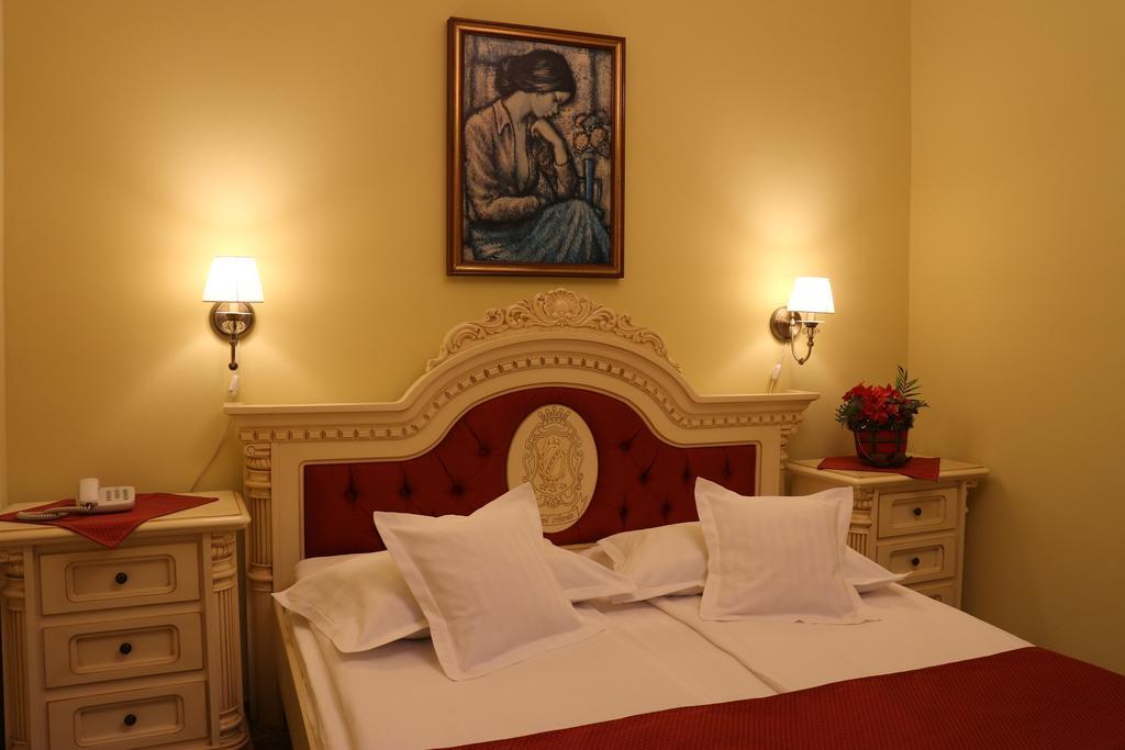 Hotel Astoria Satu Mare Værelse billede