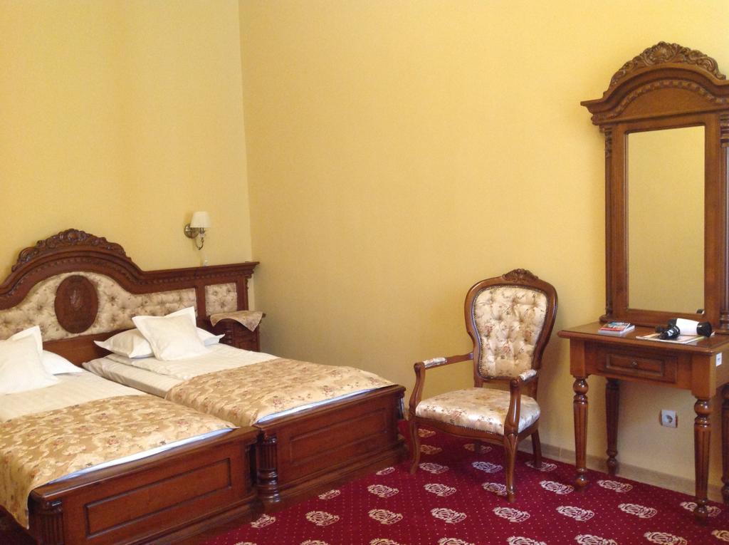 Hotel Astoria Satu Mare Eksteriør billede