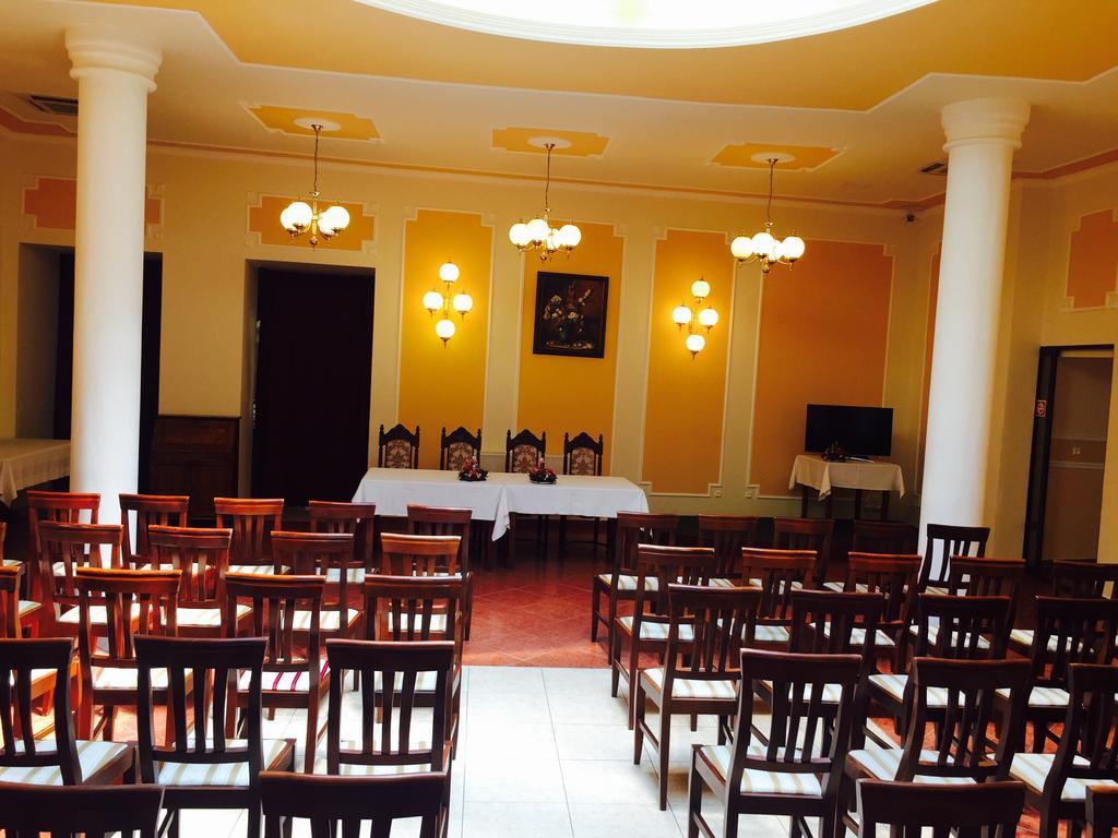 Hotel Astoria Satu Mare Eksteriør billede