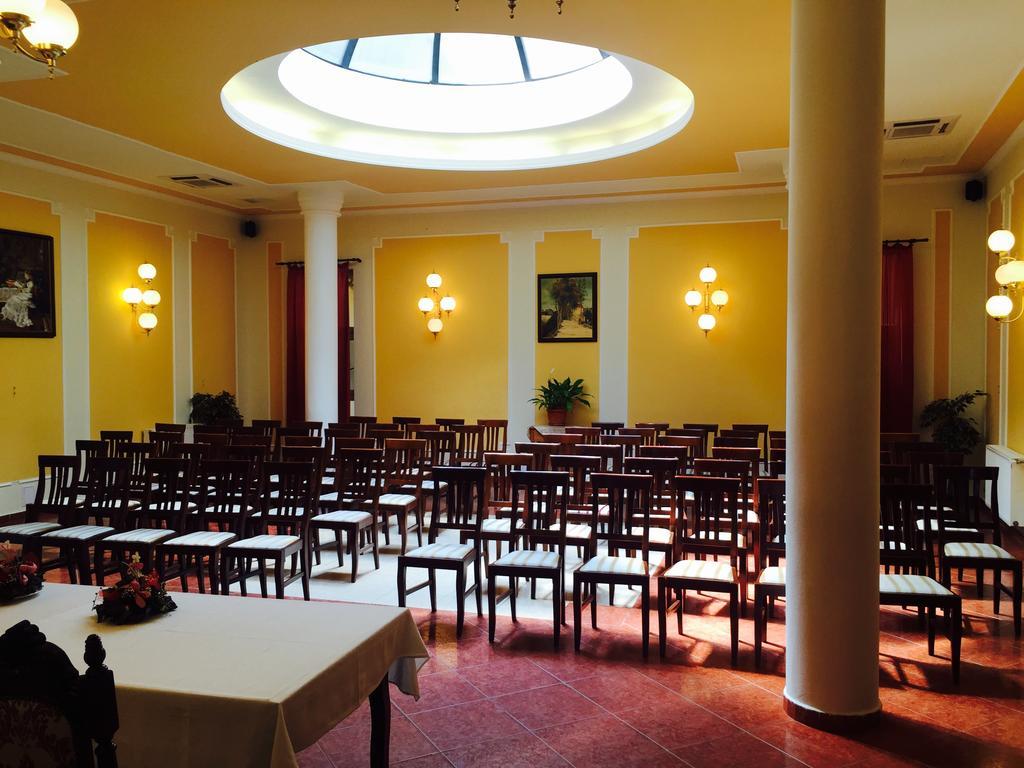 Hotel Astoria Satu Mare Eksteriør billede