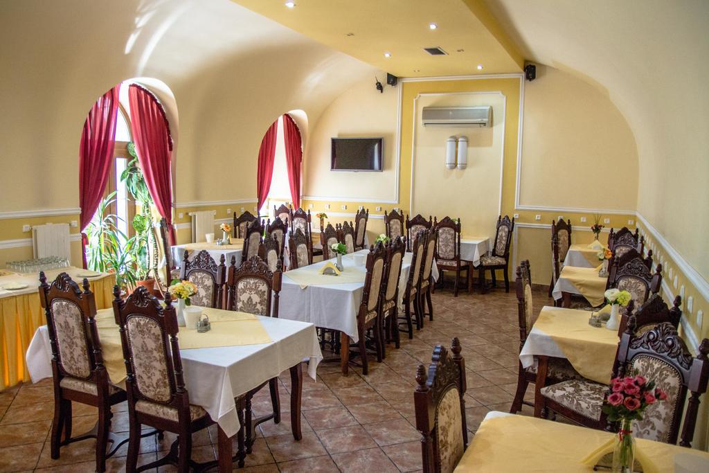 Hotel Astoria Satu Mare Eksteriør billede