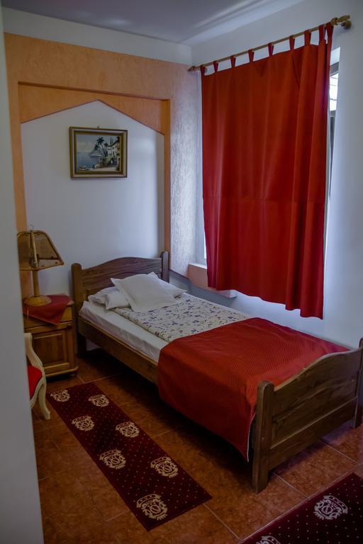 Hotel Astoria Satu Mare Eksteriør billede