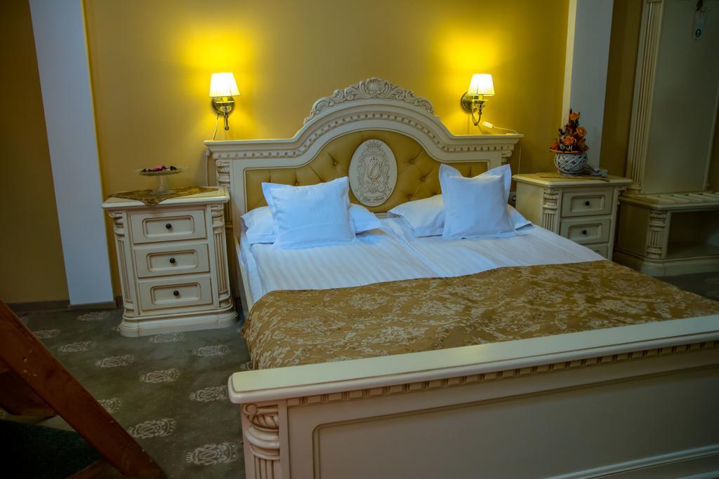 Hotel Astoria Satu Mare Eksteriør billede